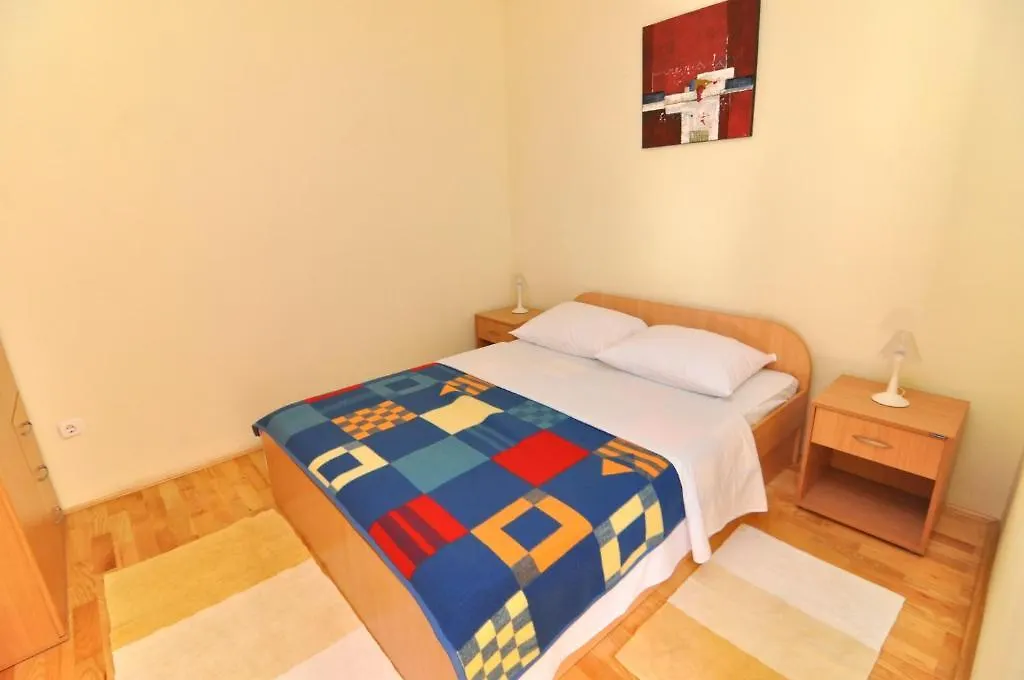 Apartments Amico Zadar 0*,